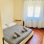 Sunny Rooftop Loft With Gorgeous Views Of דירה *