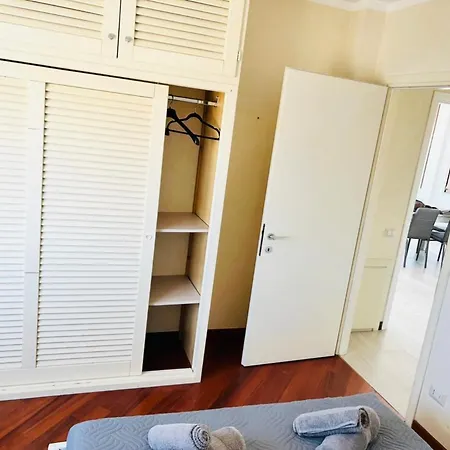 Apartamento Sunny Rooftop Loft With Gorgeous Views Of